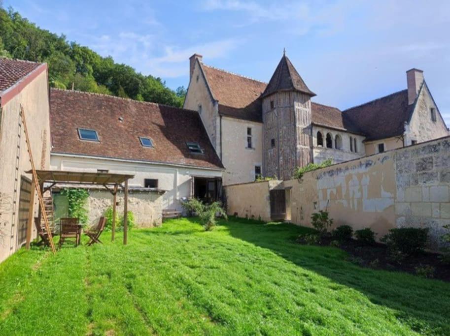 Le Gite De Sissi Lavardin  Luaran gambar